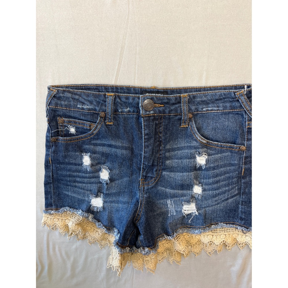 Celebrity Pink Distressed Lace Trim Denim Shorts Ramones DK Wash Size 5